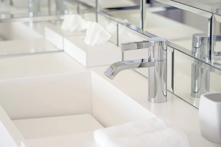 BiOHY Sanitärreiniger (6x1l Flasche) | Kalkzersetzendes Konzentrat Für Den Sanitärbereich | Badreiniger Mit Angenehme & Frischen Duft | EXTRA STARK 7 BiOHY Sanitärreiniger (6x1l Flasche) | Kalkzersetzendes Konzentrat Für Den Sanitärbereich | Badreiniger Mit Angenehme & Frischen Duft | EXTRA STARK – Bild 7